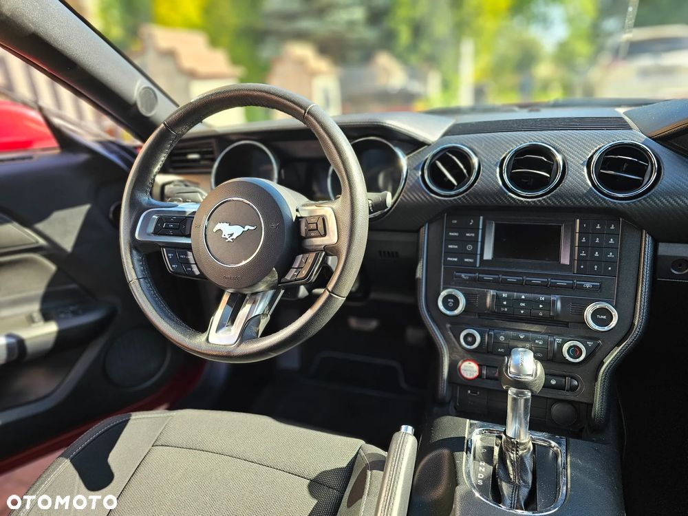 Ford Mustang 3.7 V6 - 13