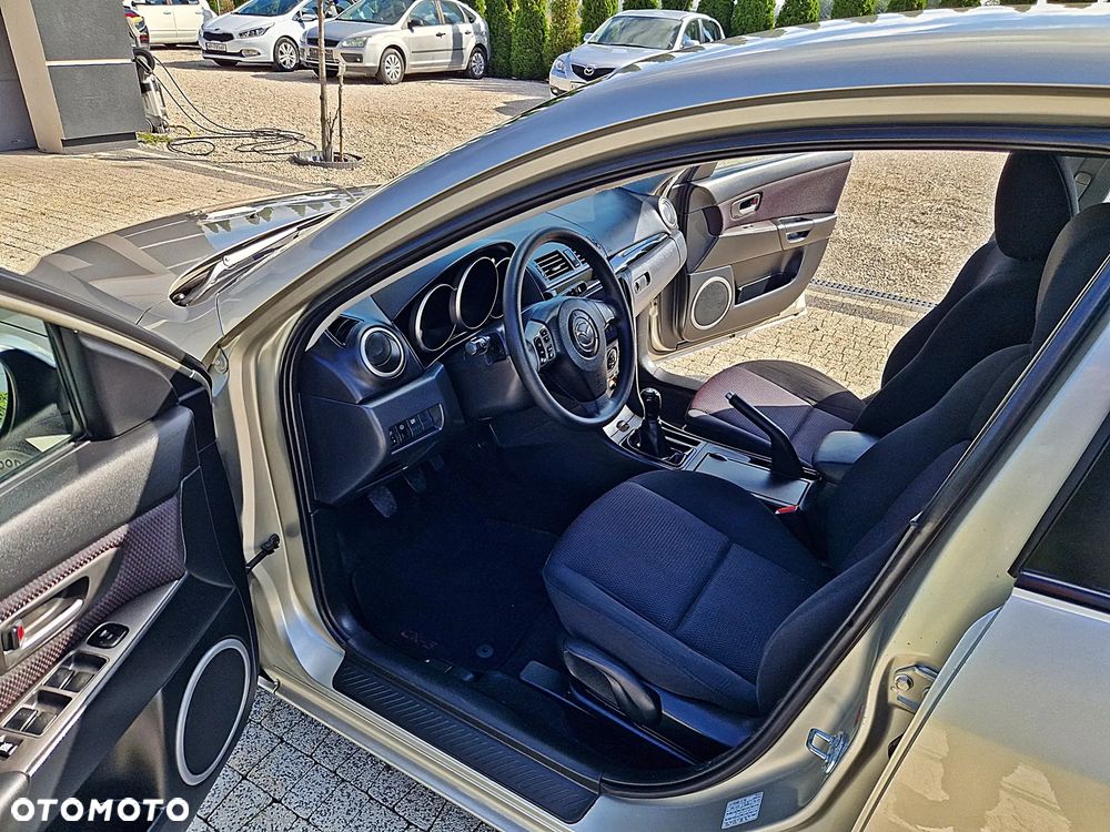 Mazda 3 1.6 Exclusive - 9