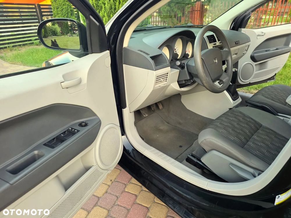 Dodge Caliber 1.8 SXT - 21