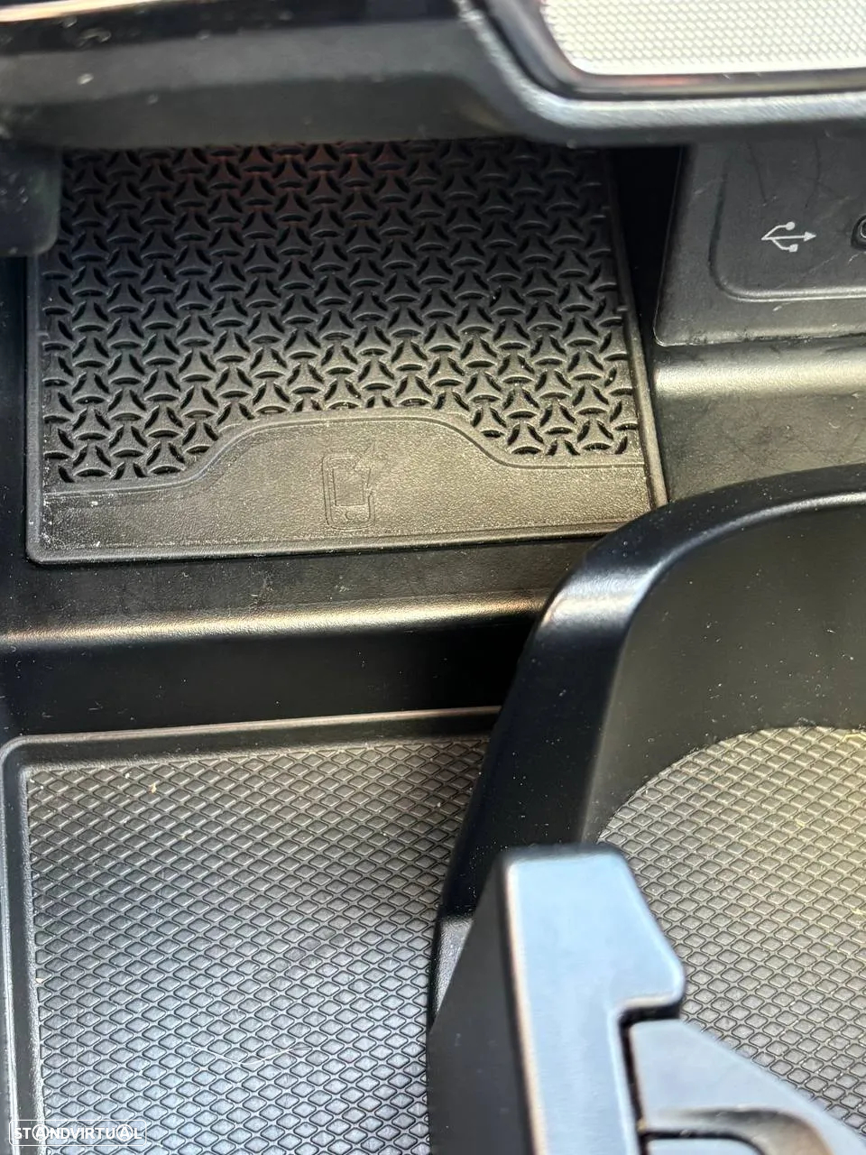 Mercedes-Benz C 300 9G-TRONIC Avantgarde Advanced - 12