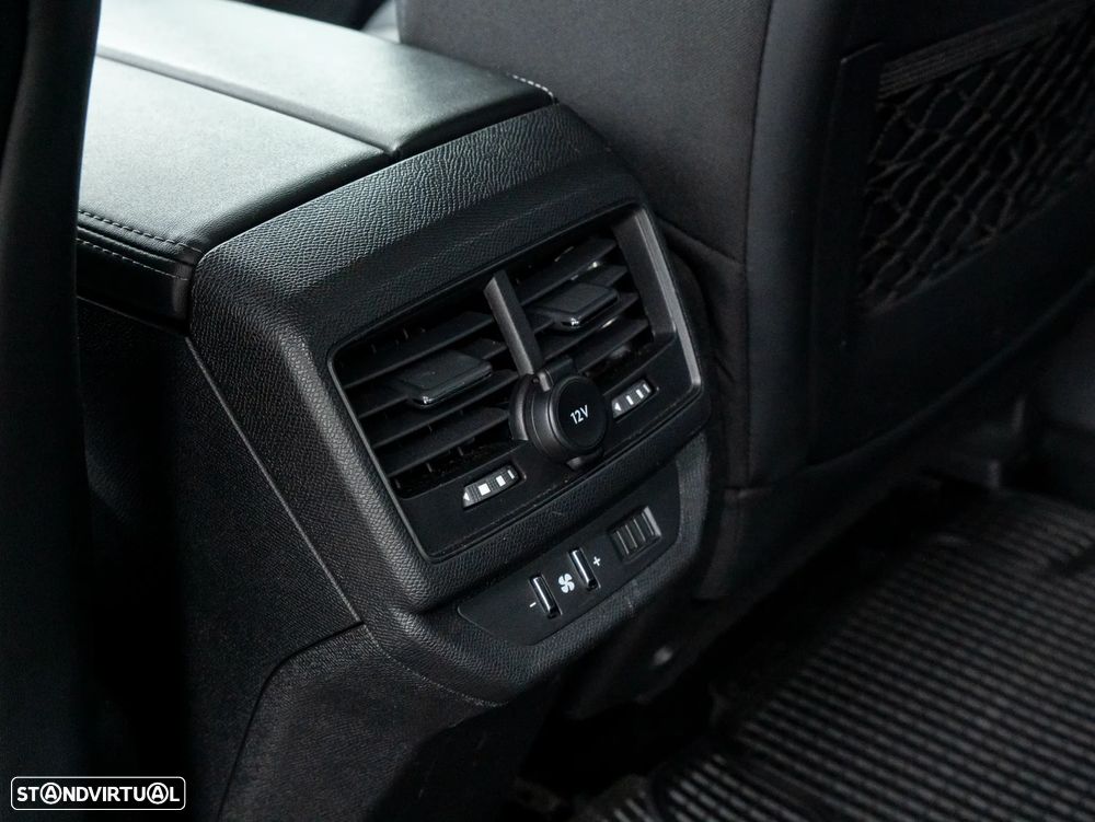 Peugeot 5008 1.5 BlueHDi Allure EAT8 - 21