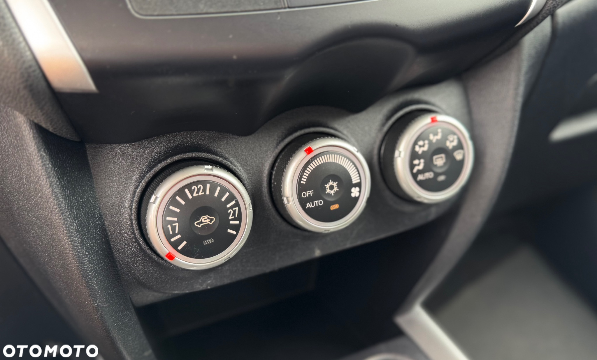 Mitsubishi ASX 1.6 Instyle NAVI AS&G - 32