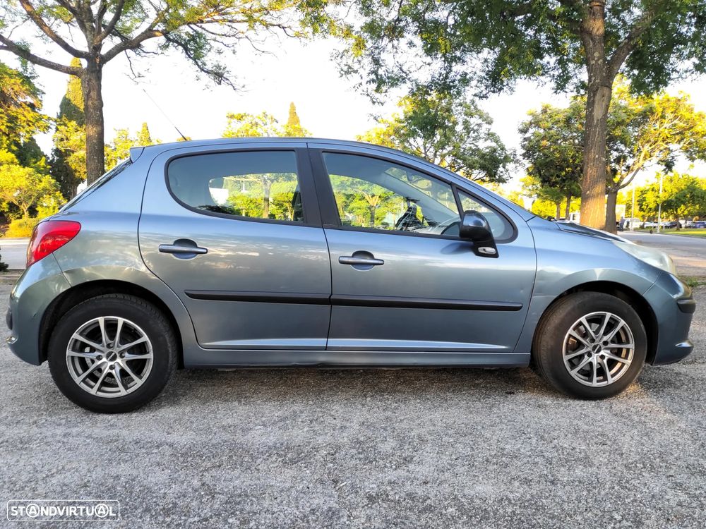 Peugeot 207 1.4 16V Trendy - 5
