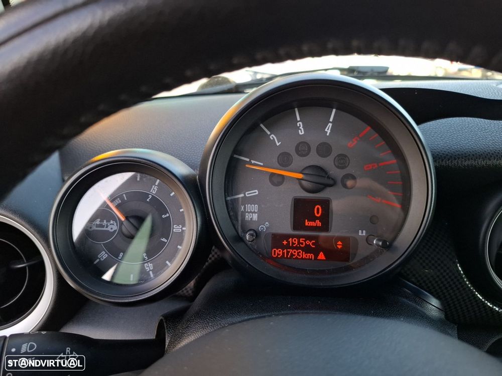 MINI Cabrio Cooper SD - 15