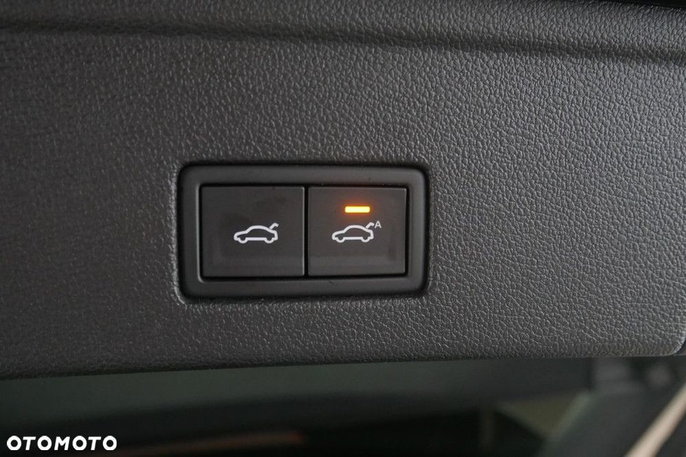 Volkswagen Touareg 3.0 V6 TDI 4Motion Elegance - 17