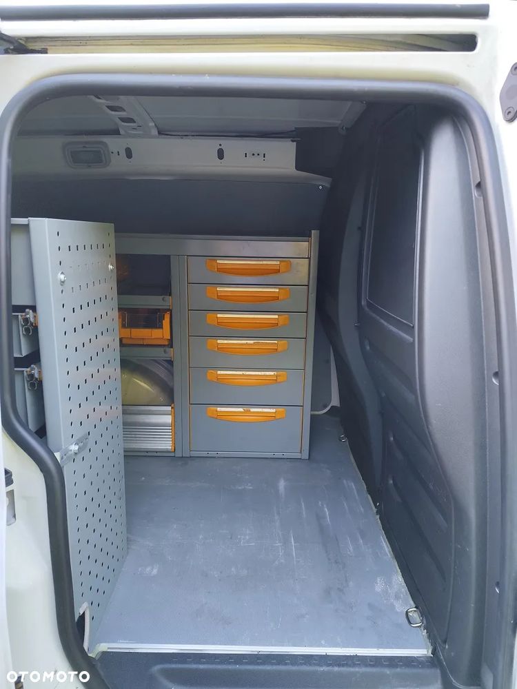 Volkswagen caddy - 15