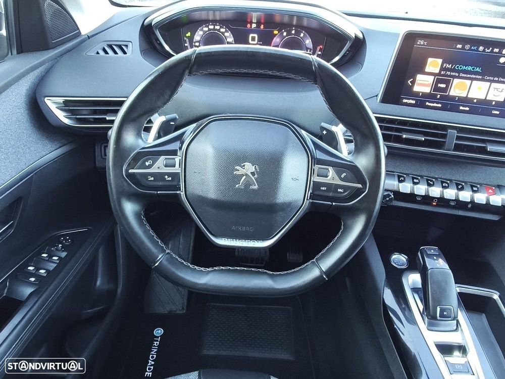 Peugeot 5008 1.2 PureTech Allure Pack EAT8 - 4
