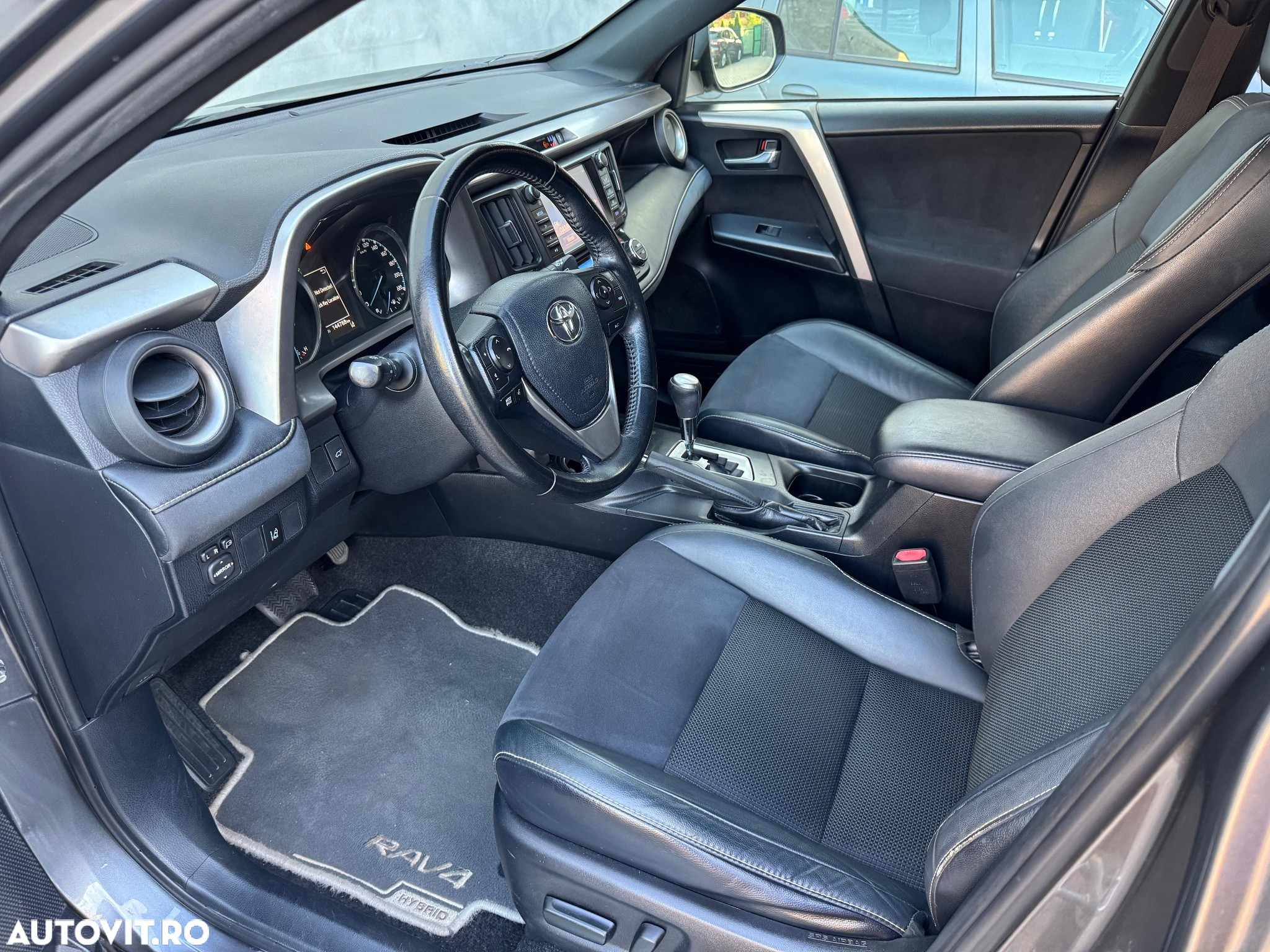 Toyota RAV4 2.5 4x4 Hybrid Comfort - 14