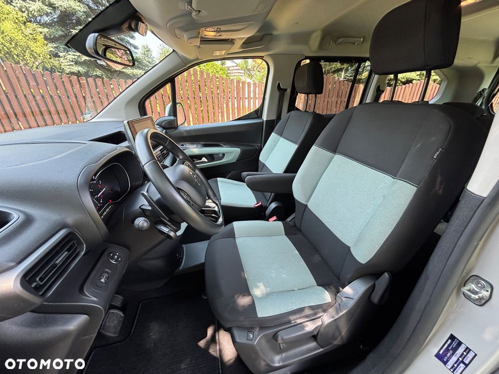 Citroën Berlingo XL 130 EAT8 MAX - 17