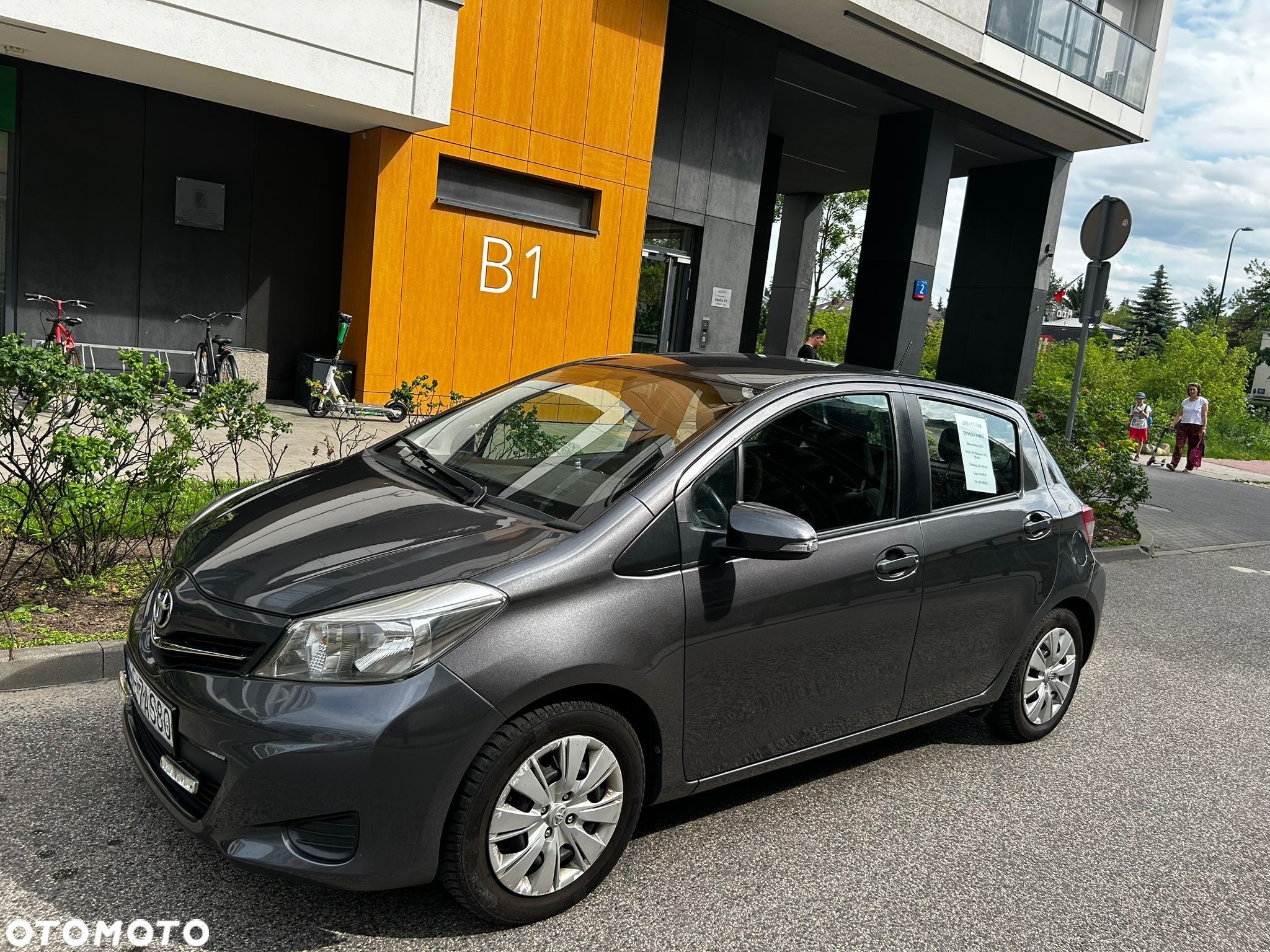 Toyota Yaris 1.33 Luna - 1