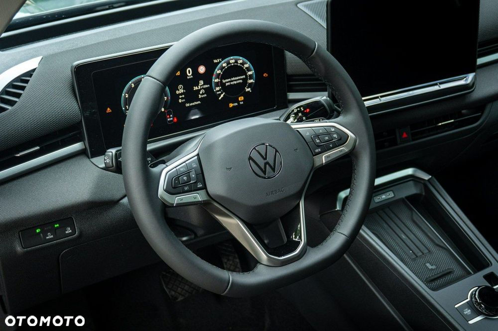 Volkswagen T-Roc - 16