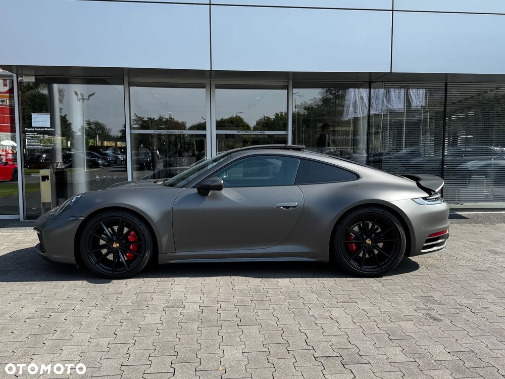Porsche 911 Carrera 4S - 2