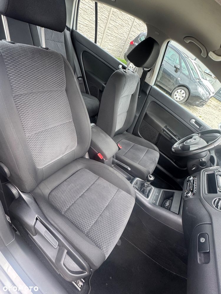 Volkswagen Golf Plus - 23
