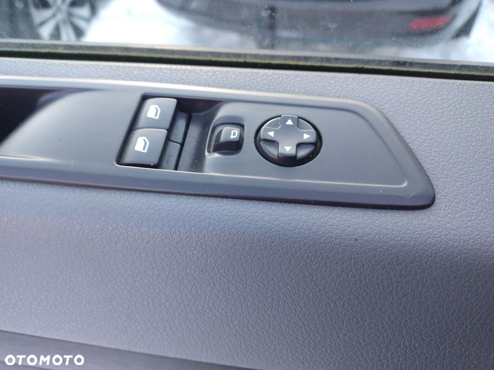 Peugeot Expert Kombi Standard 2,8t - 13