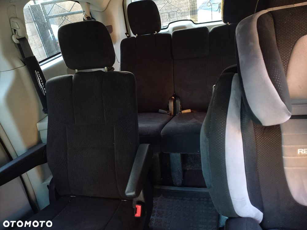 Chrysler Town & Country 3.6 Touring - 7