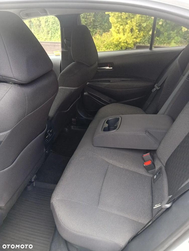 Toyota Corolla 1.8 Hybrid Style - 8