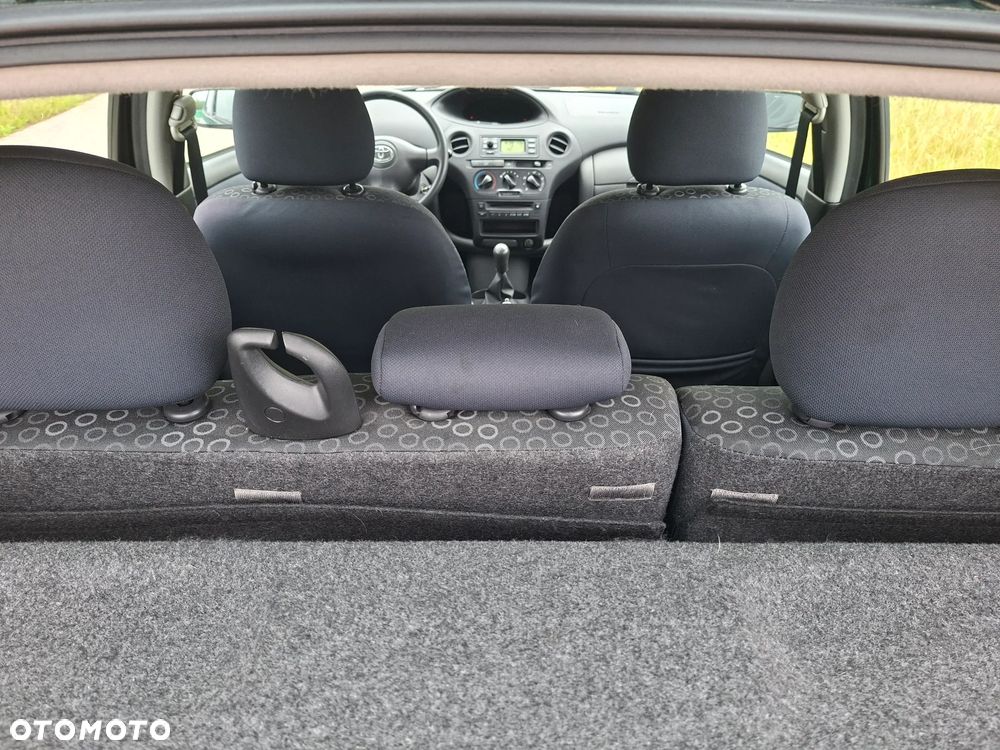 Toyota Yaris 1.0 Edition - 29