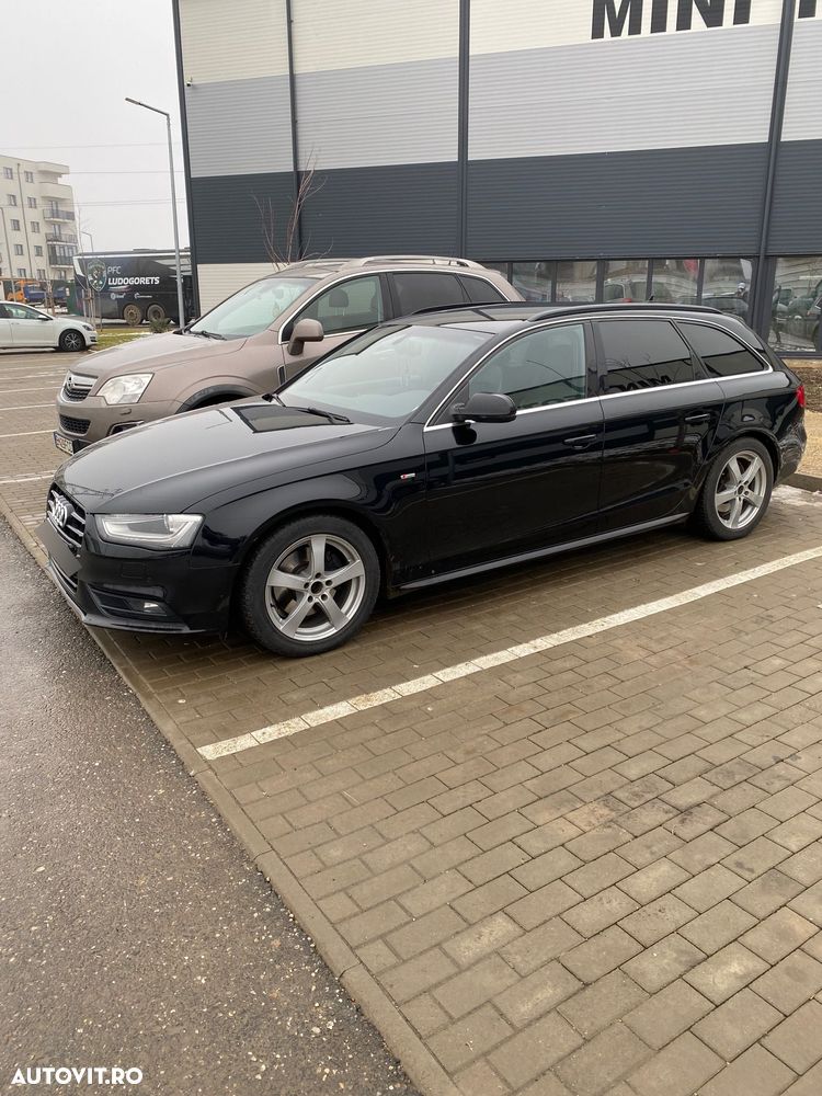 Audi A4 2.0 TDI DPF quattro S line Sportpaket - 7