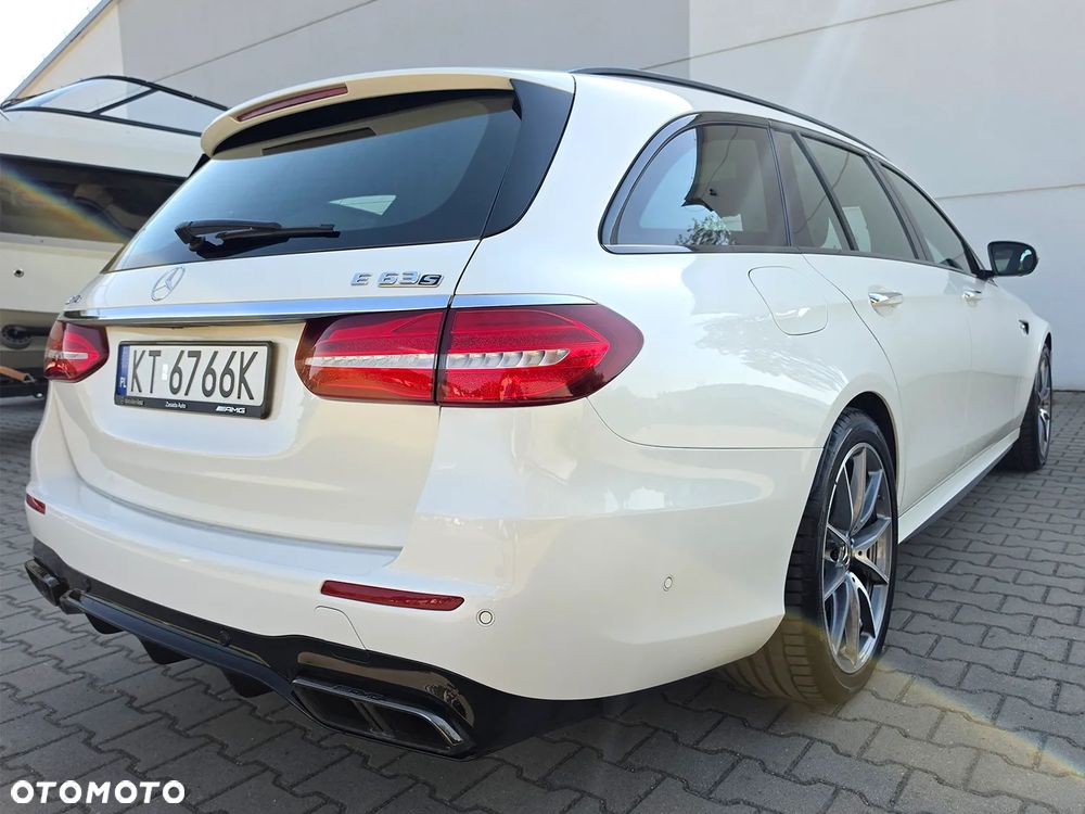 Mercedes-Benz Klasa E AMG 63 S 4-Matic+ - 11