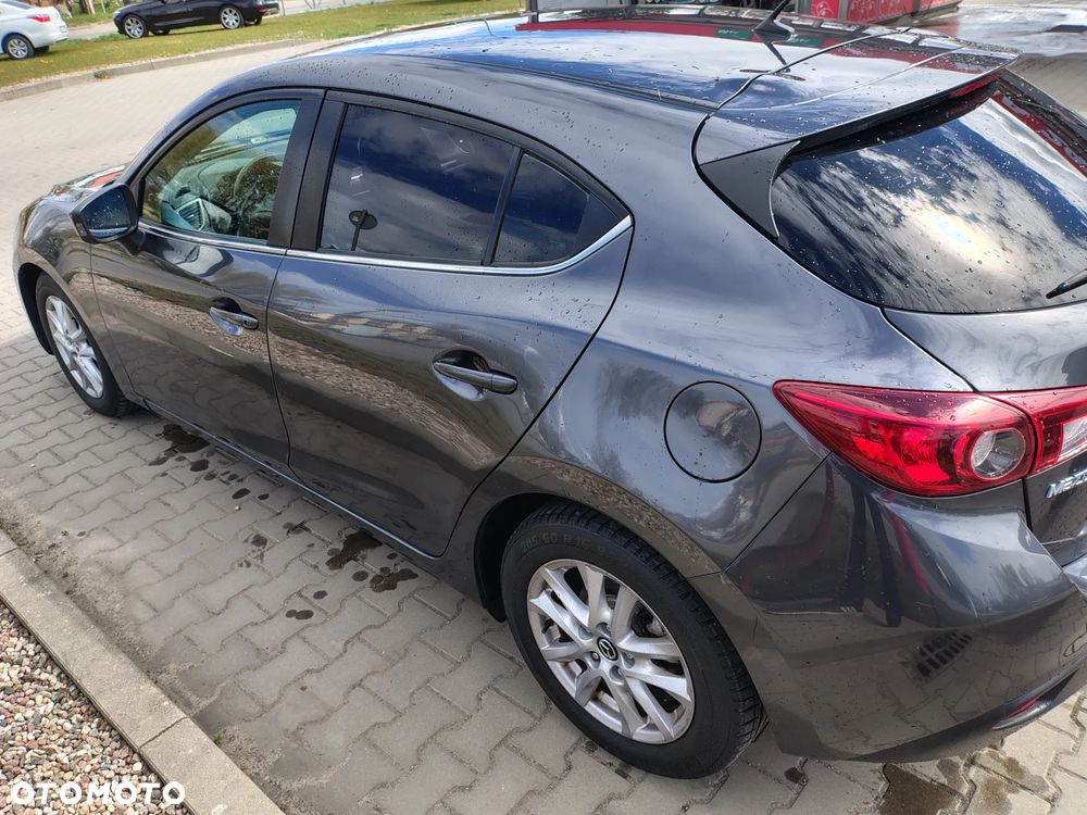 Mazda 3 - 10