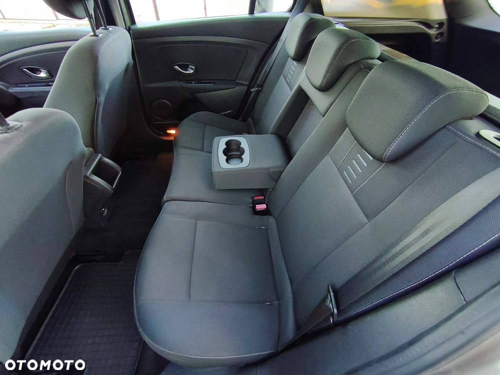 Renault Megane 1.6 16V Expression Euro5 - 16