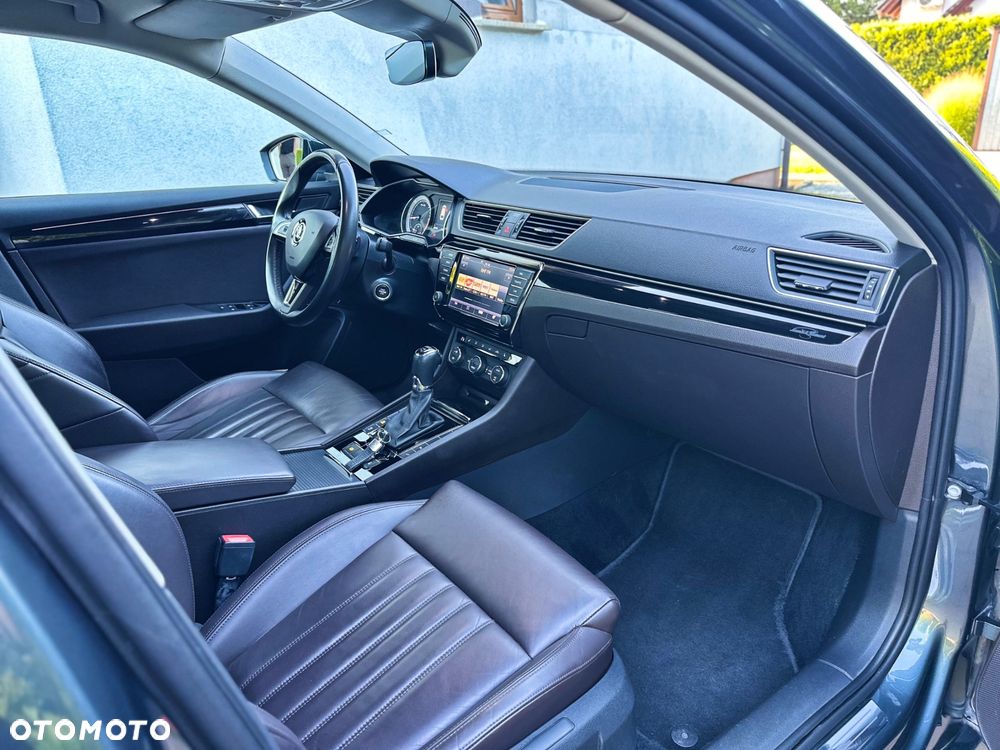Skoda Superb 2.0 TDI L&K DSG - 19