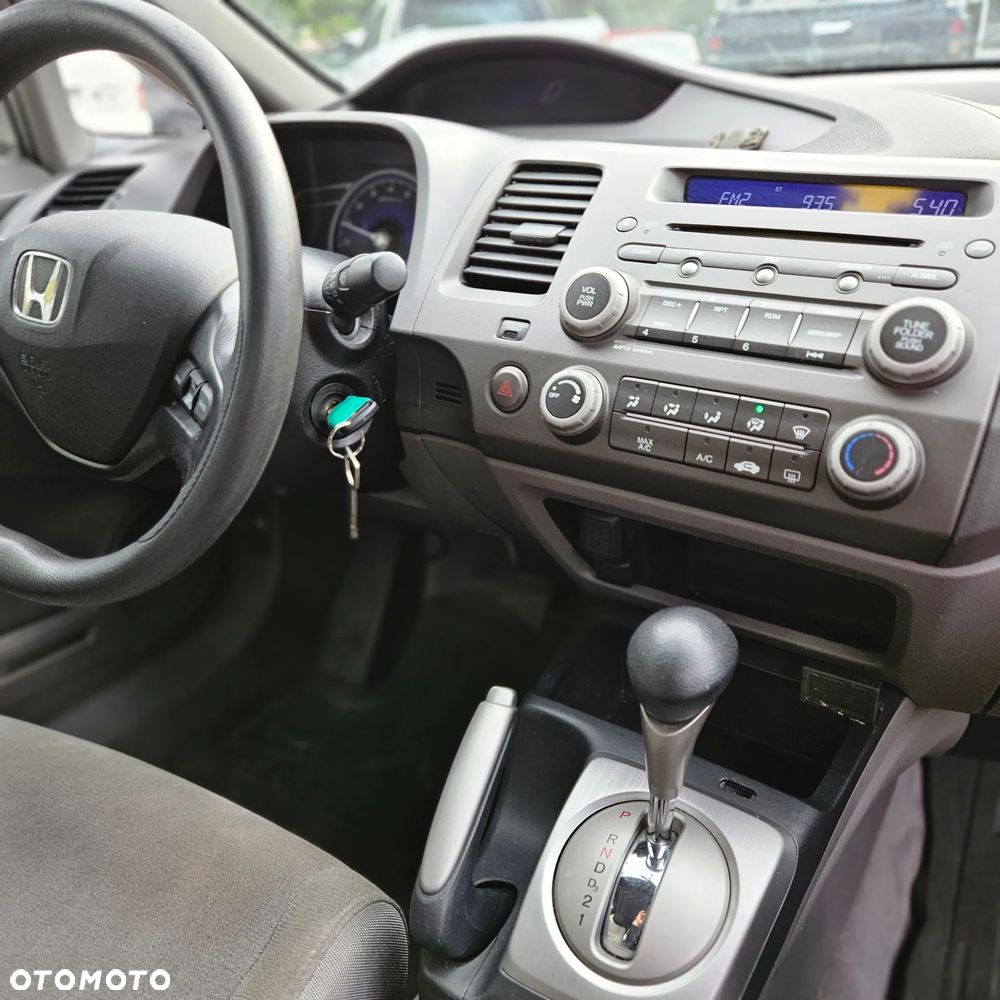 Honda Civic 1.8i-VTEC Automatik Executive - 26