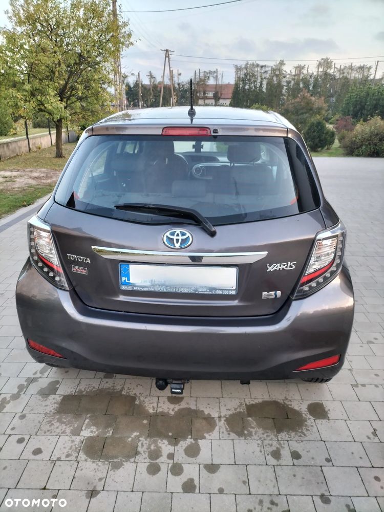 Toyota Yaris Hybrid 1.5 VVT-i - 2