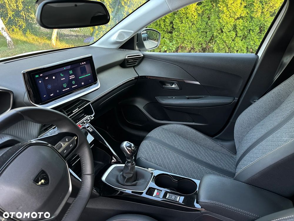 Peugeot 208 1.2 T Allure S&S - 16