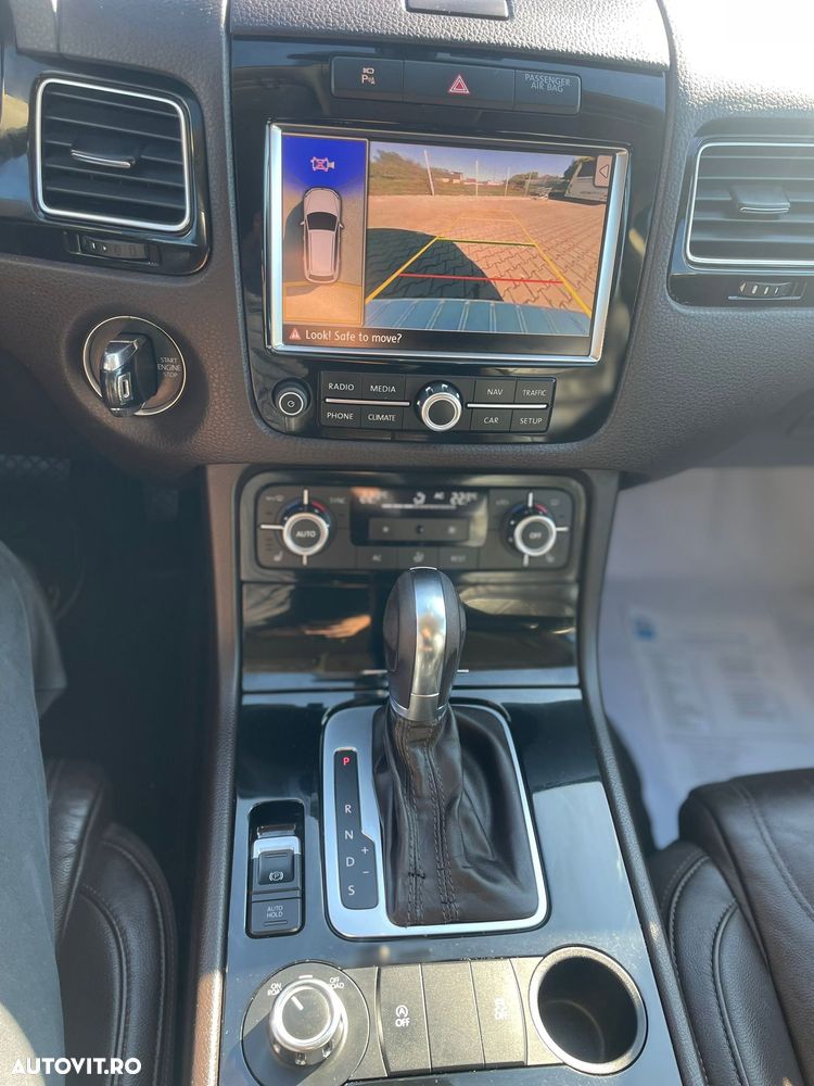 Volkswagen Touareg 3.0 V6 TDI BMT - 10