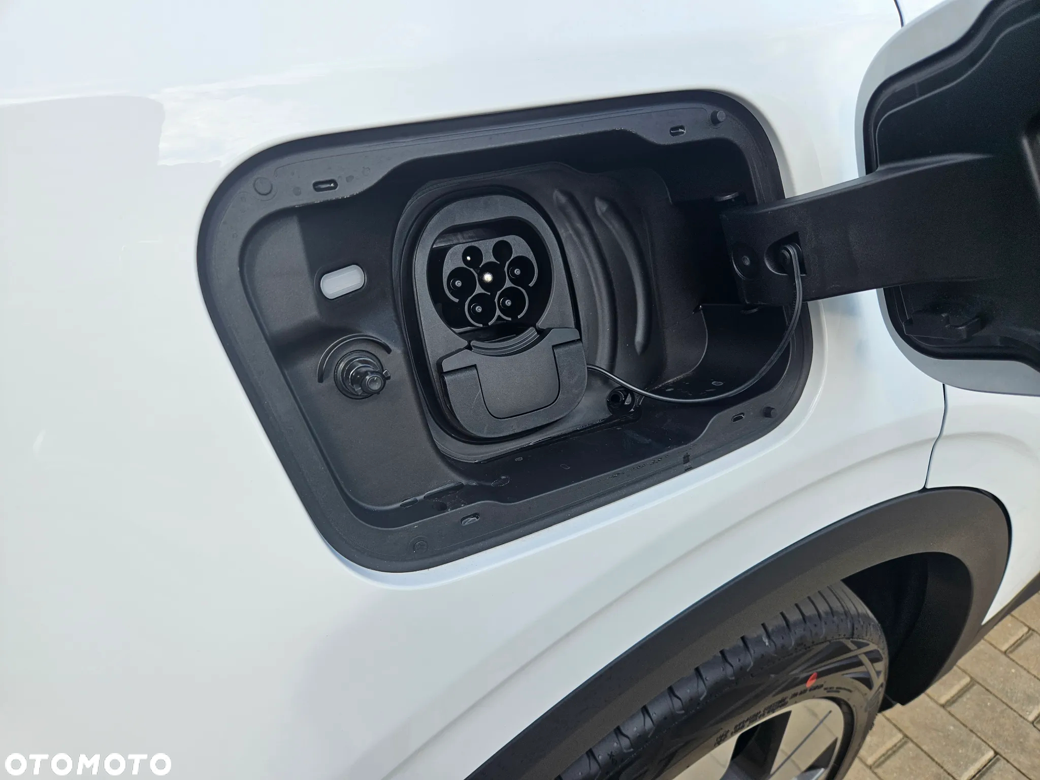 Ford Explorer 77kWh RWD - 31