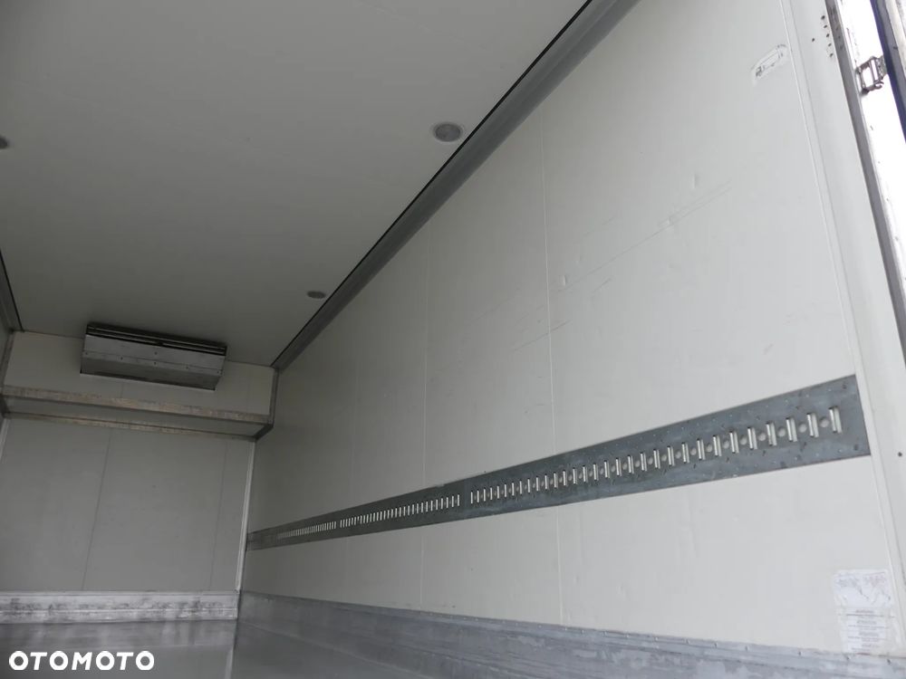 MAN TGA 26.400 6x2 / CHŁODNIA / EURO 4 / KABINA SYPIALNA / - 20