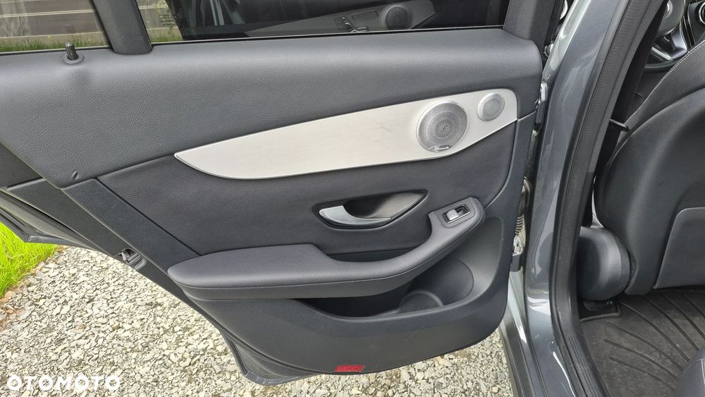 Mercedes-Benz GLC 300 4-Matic - 15