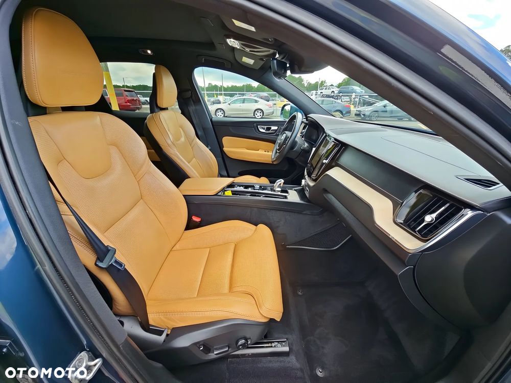 Volvo XC 60 T8 AWD Recharge Geartronic Inscription - 10