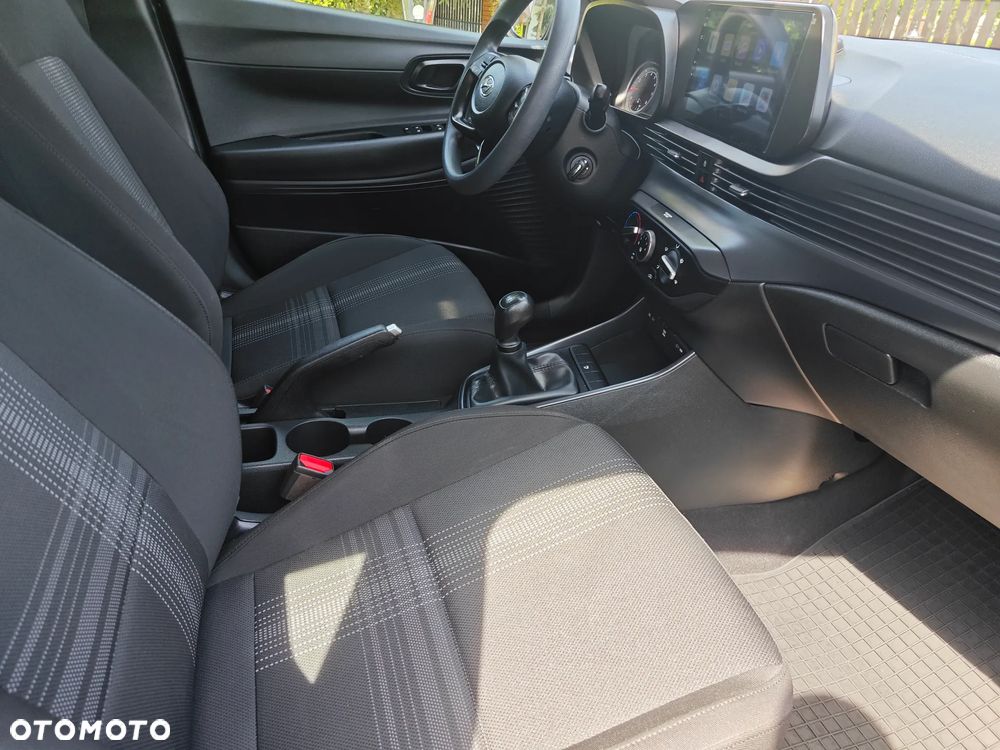 Hyundai i20 - 22