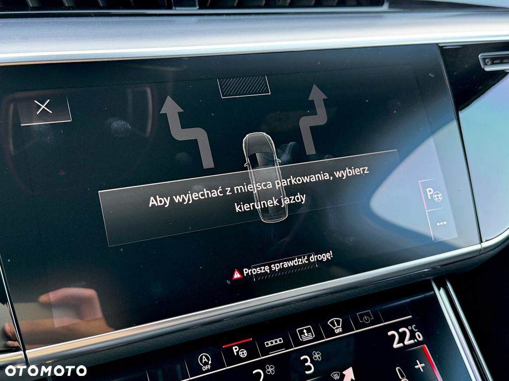 Audi A8 - 32