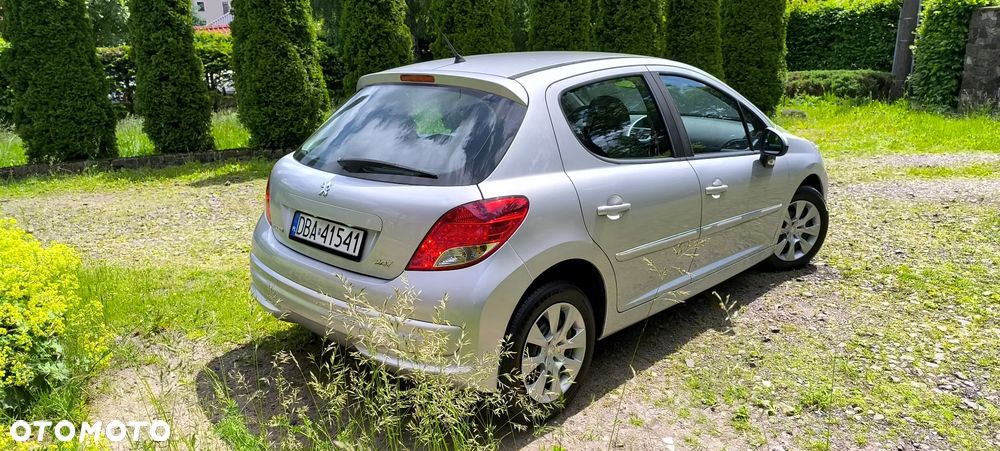 Peugeot 207 1.4 16V Trendy nICE - 4