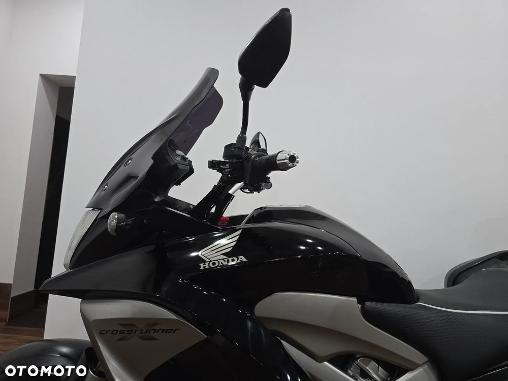 Honda VFR - 24