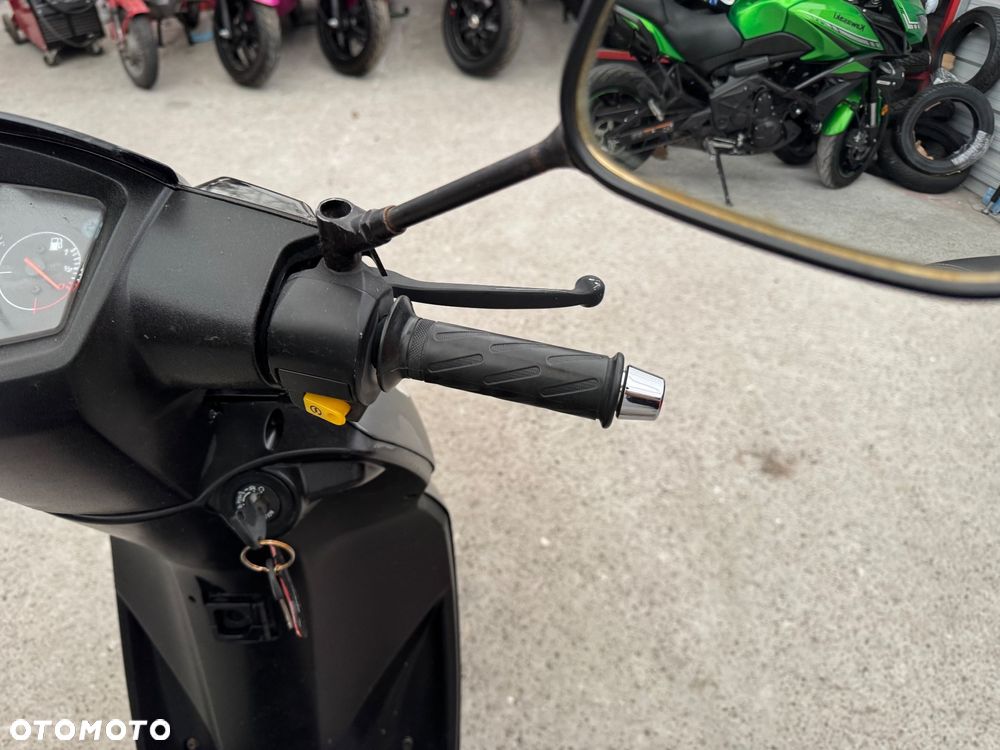 Peugeot Kisbee - 10