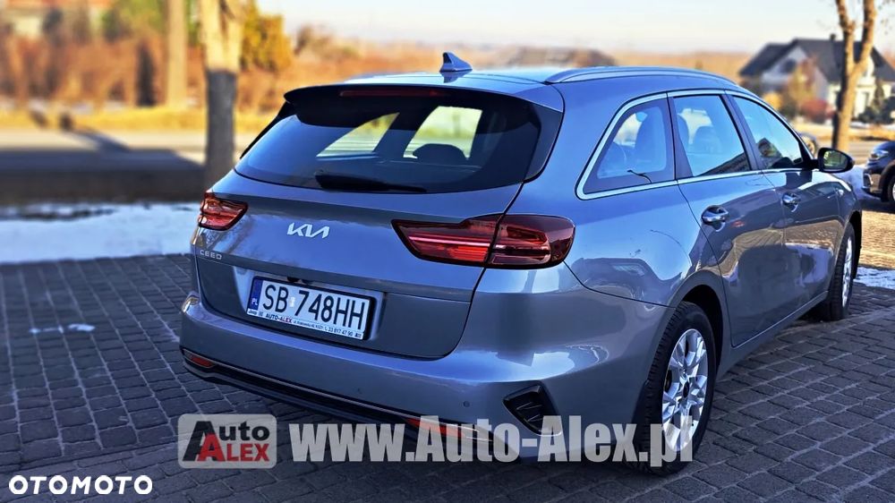 Kia Ceed 1.5 T-GDI M - 10