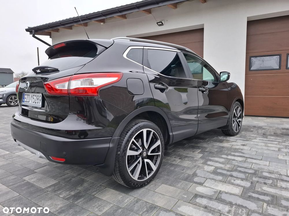 Nissan Qashqai 1.6 DCi Xtronic TEKNA - 19
