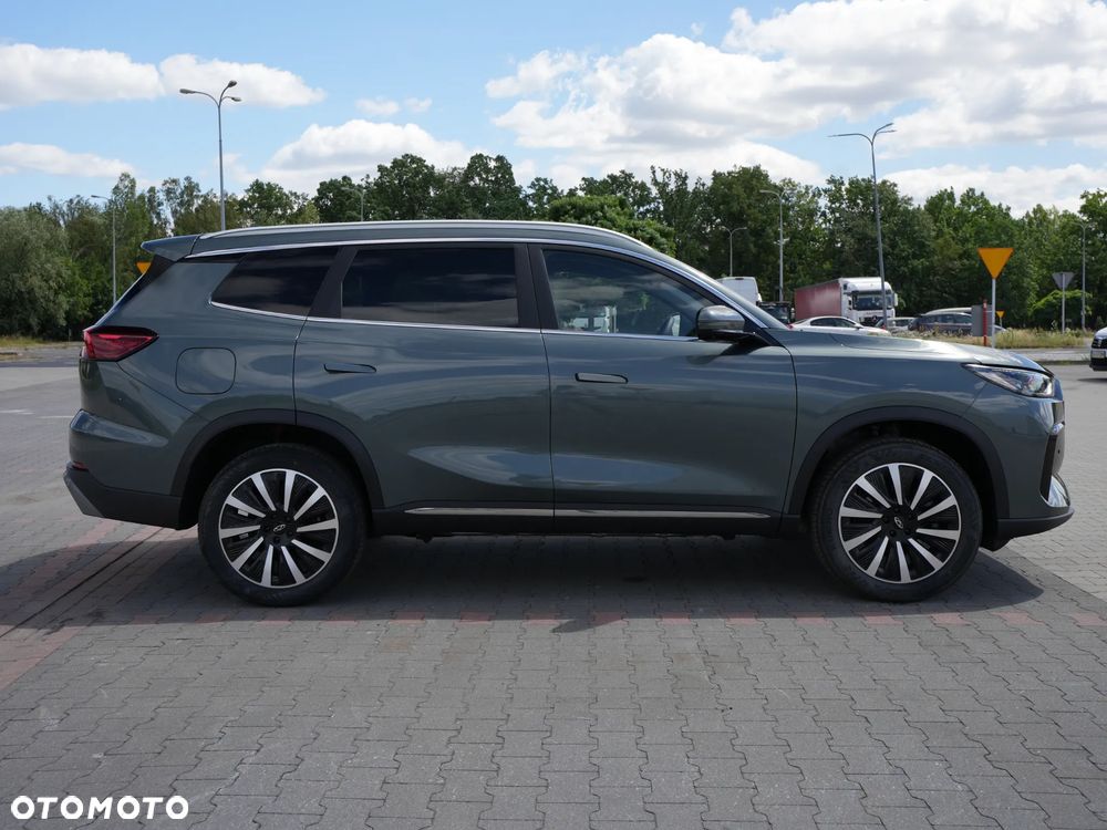 Chery Tiggo 8 1.5 T-GDI Super Hybrid Prestige DCT - 31