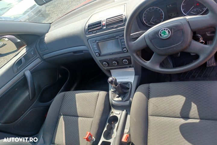 Usa / Portiera spate dreapta Skoda Octavia 2 [facelift] [2008 - 2013] - 16