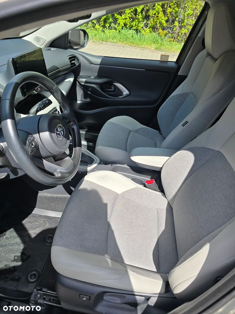 Toyota Yaris - 9