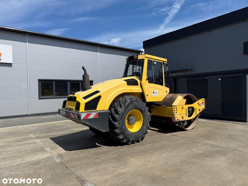 Bomag BW 213 DH-4 - 2