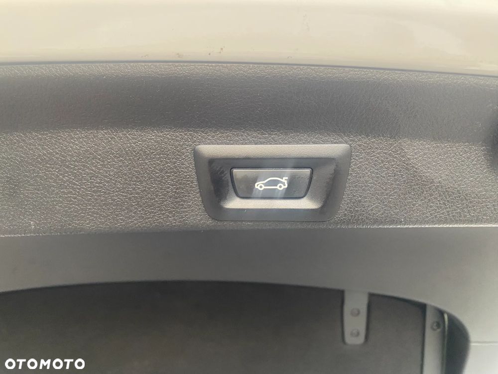 BMW Seria 4 420d Gran Coupe M Sport - 36