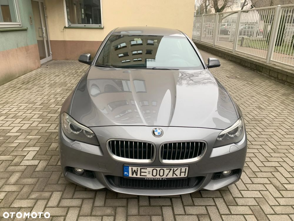 BMW Seria 5 520d xDrive Luxury Line - 11