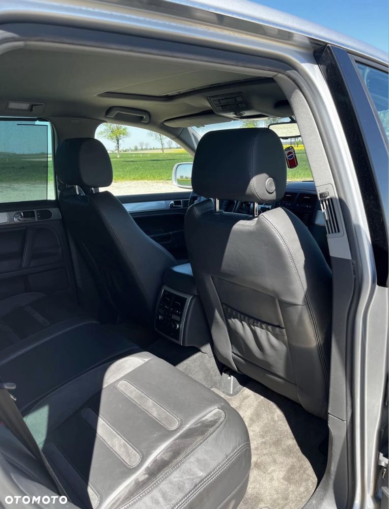 Volkswagen Touareg - 7