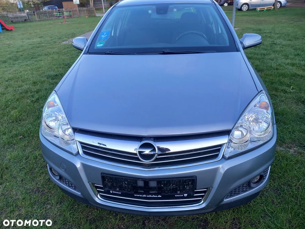 Opel Astra 1.6 Edition Sport - 12