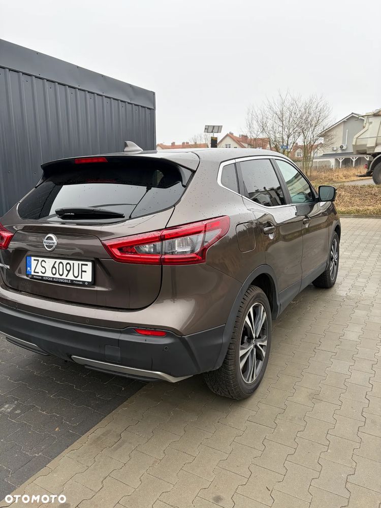 Nissan Qashqai 1.2 DIG-T Xtronic N-Connecta - 9